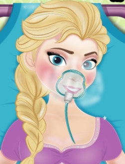 Play Elsa Ambulance Doctor Game