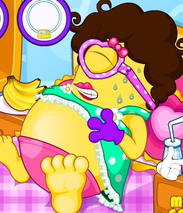 Play Minion Pregnancy Game